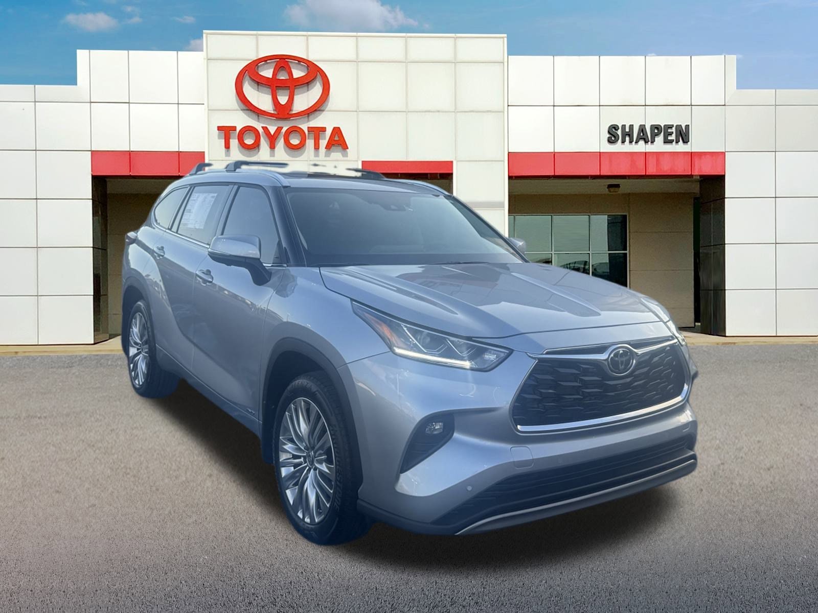 2025 Toyota Highlander Platinum's photo