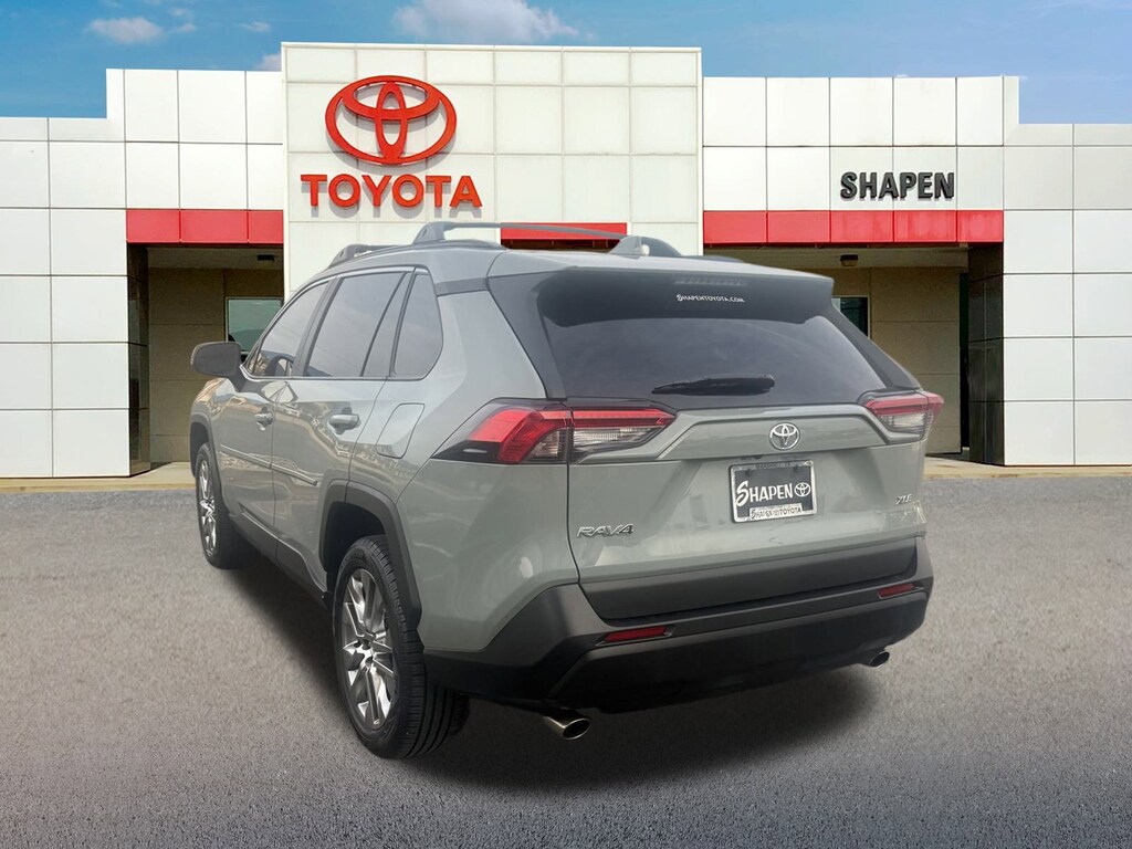 Used 2020 Toyota RAV4 XLE Premium Sport Utility
