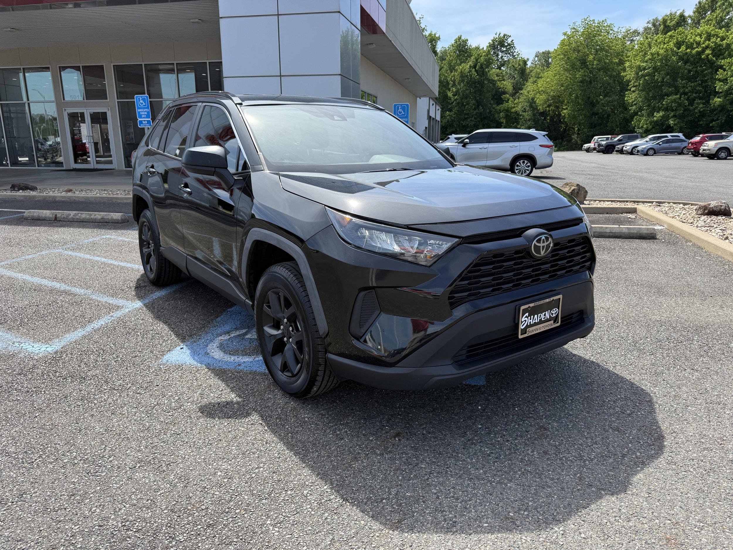2021 Toyota RAV4 LE