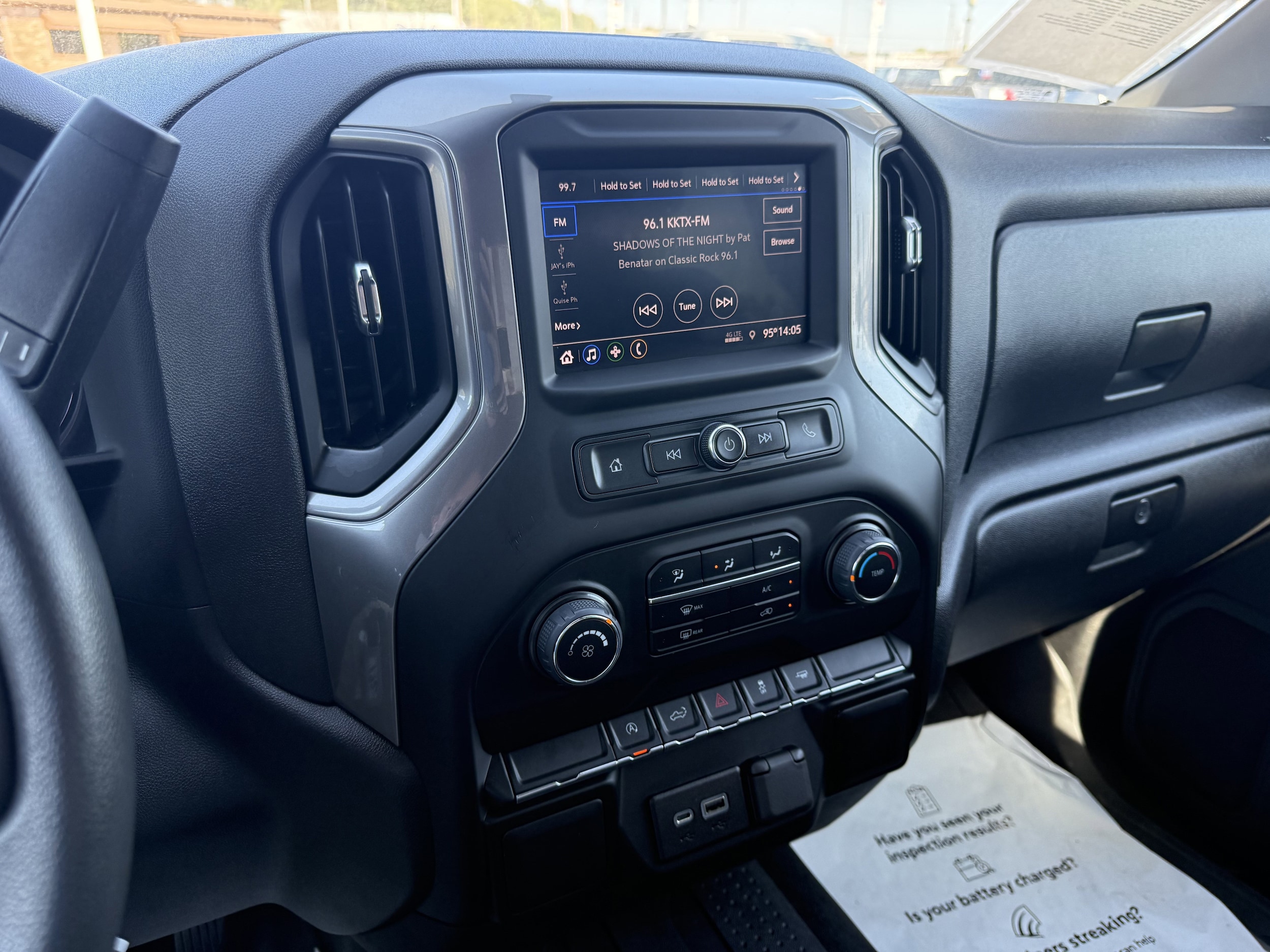 2022 Chevrolet Silverado 1500 Limited Custom - Photo 8