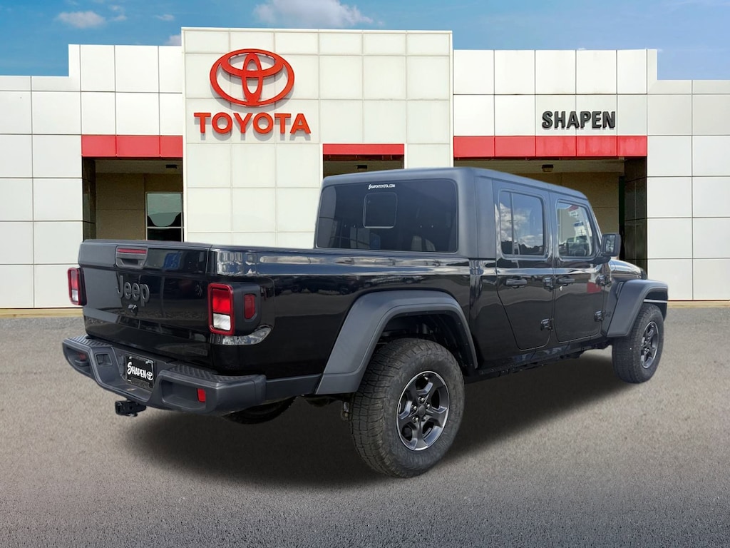 Used 2020 Jeep Gladiator Sport Truck