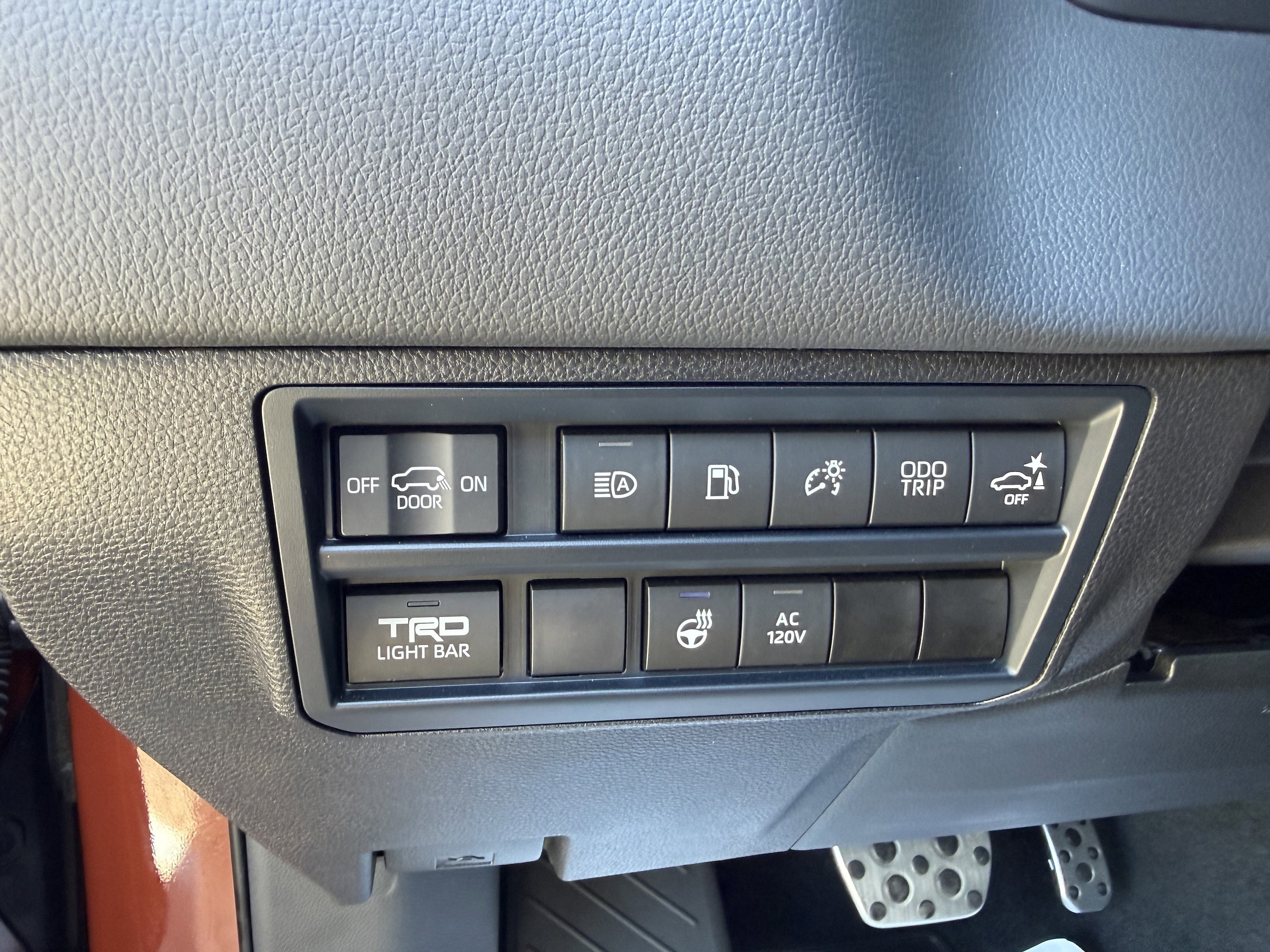 2024 Toyota Sequoia TRD Pro - Photo 18