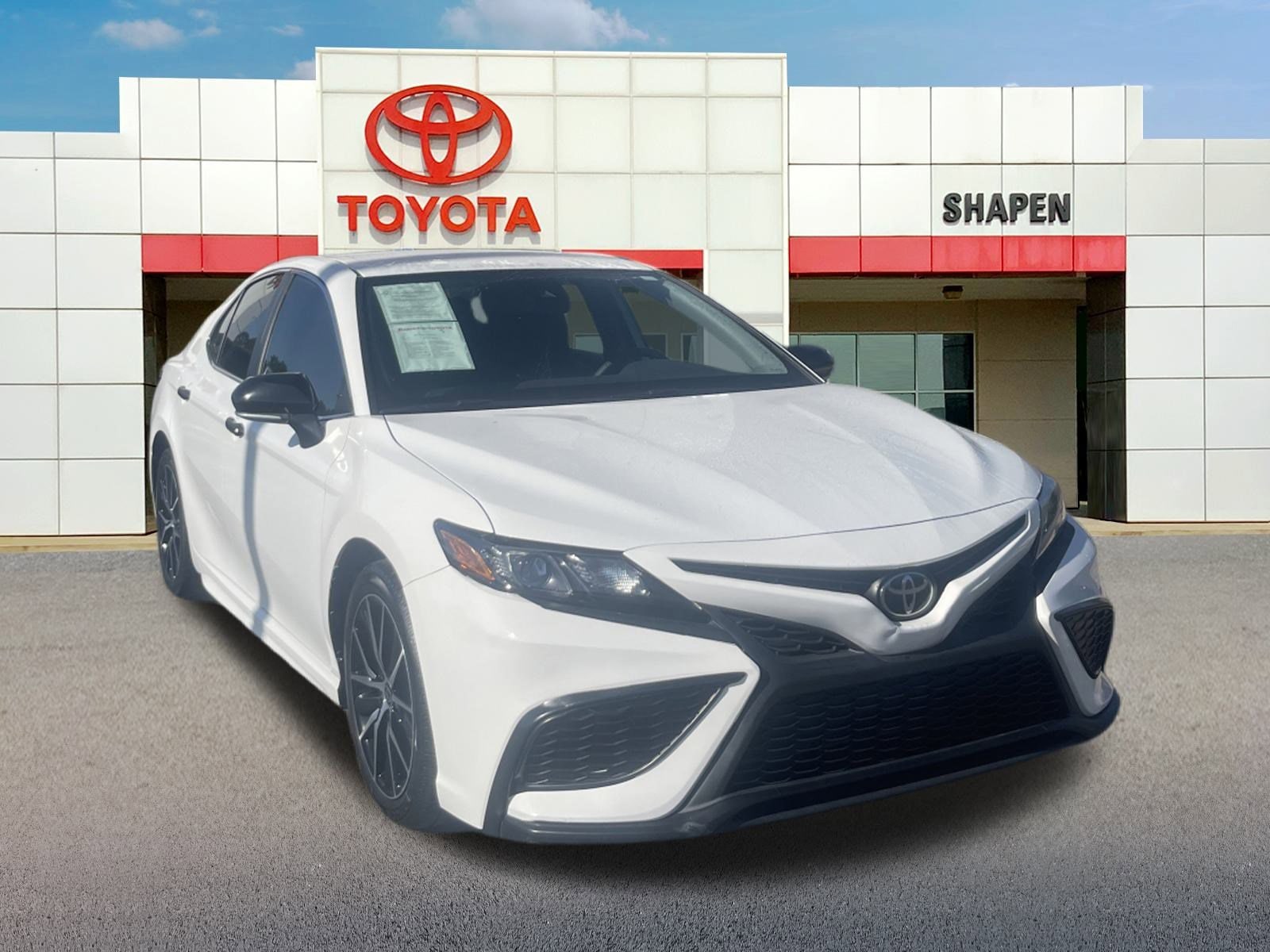 2022 Toyota Camry SE