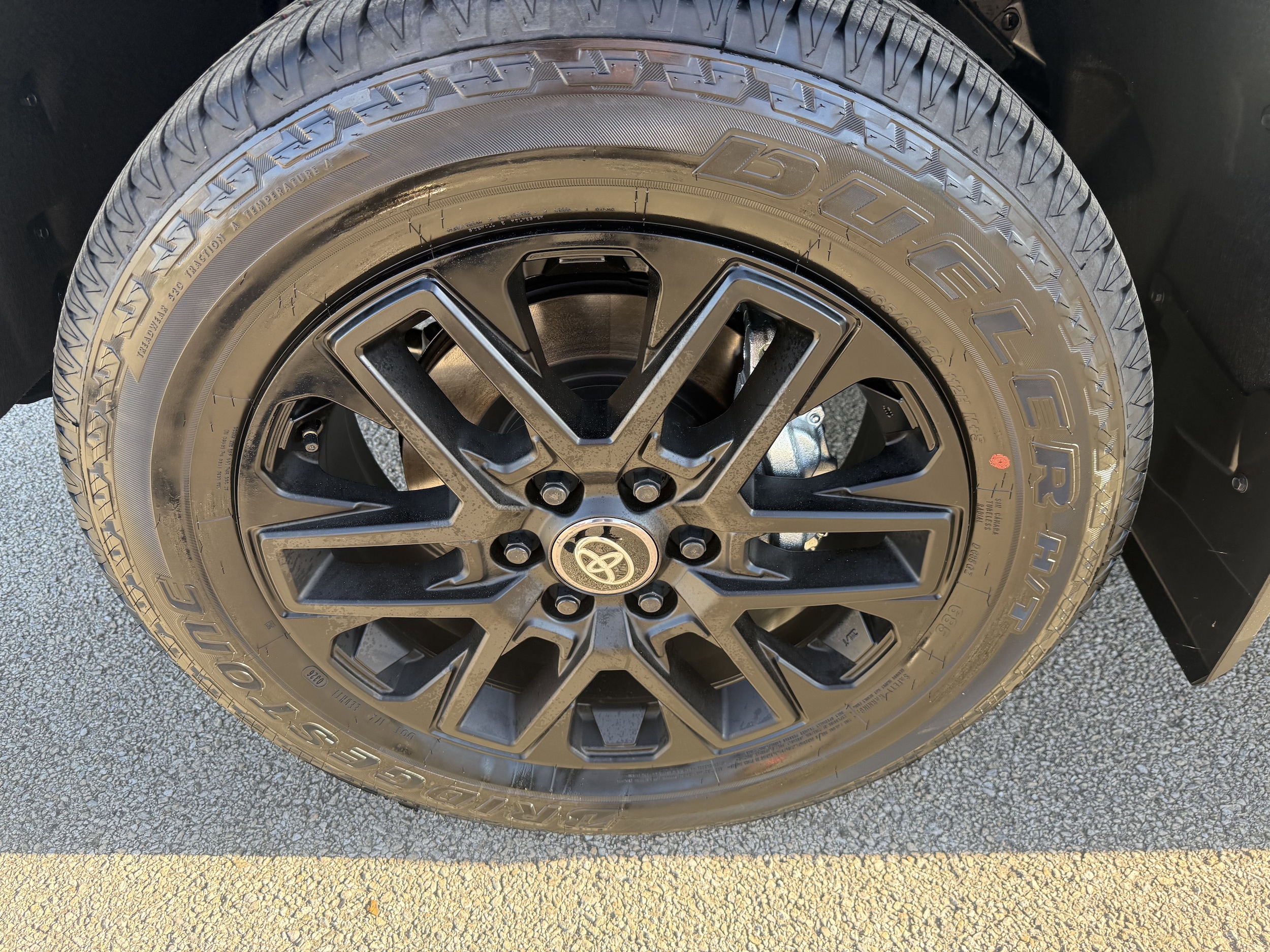 2026 Toyota Tundra SR5 - Photo 7