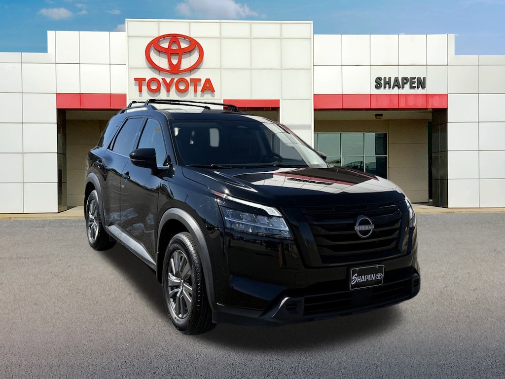 Used 2022 Nissan Pathfinder SV Sport Utility