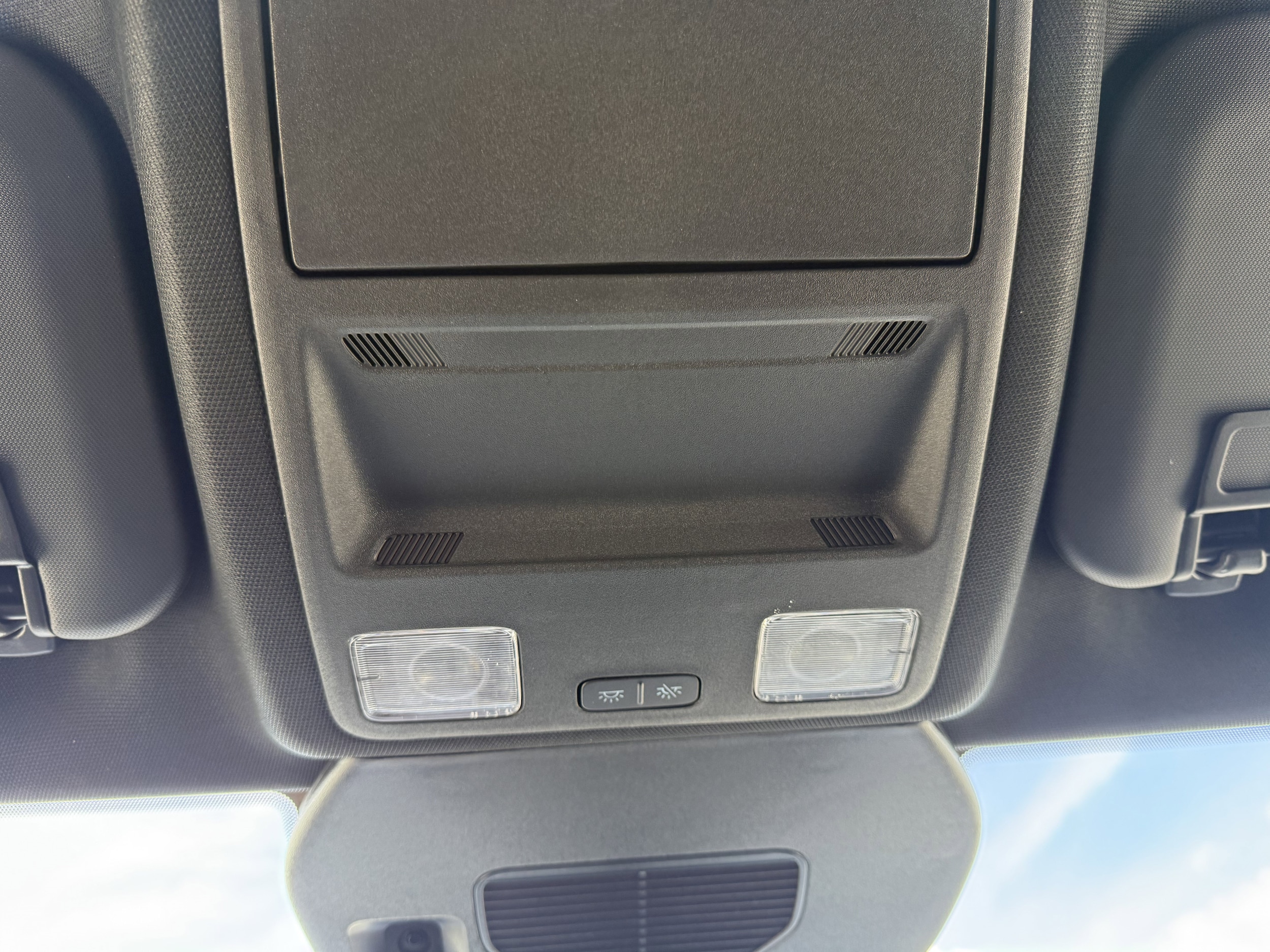 2025 Ford Escape ST-Line Select - Photo 21