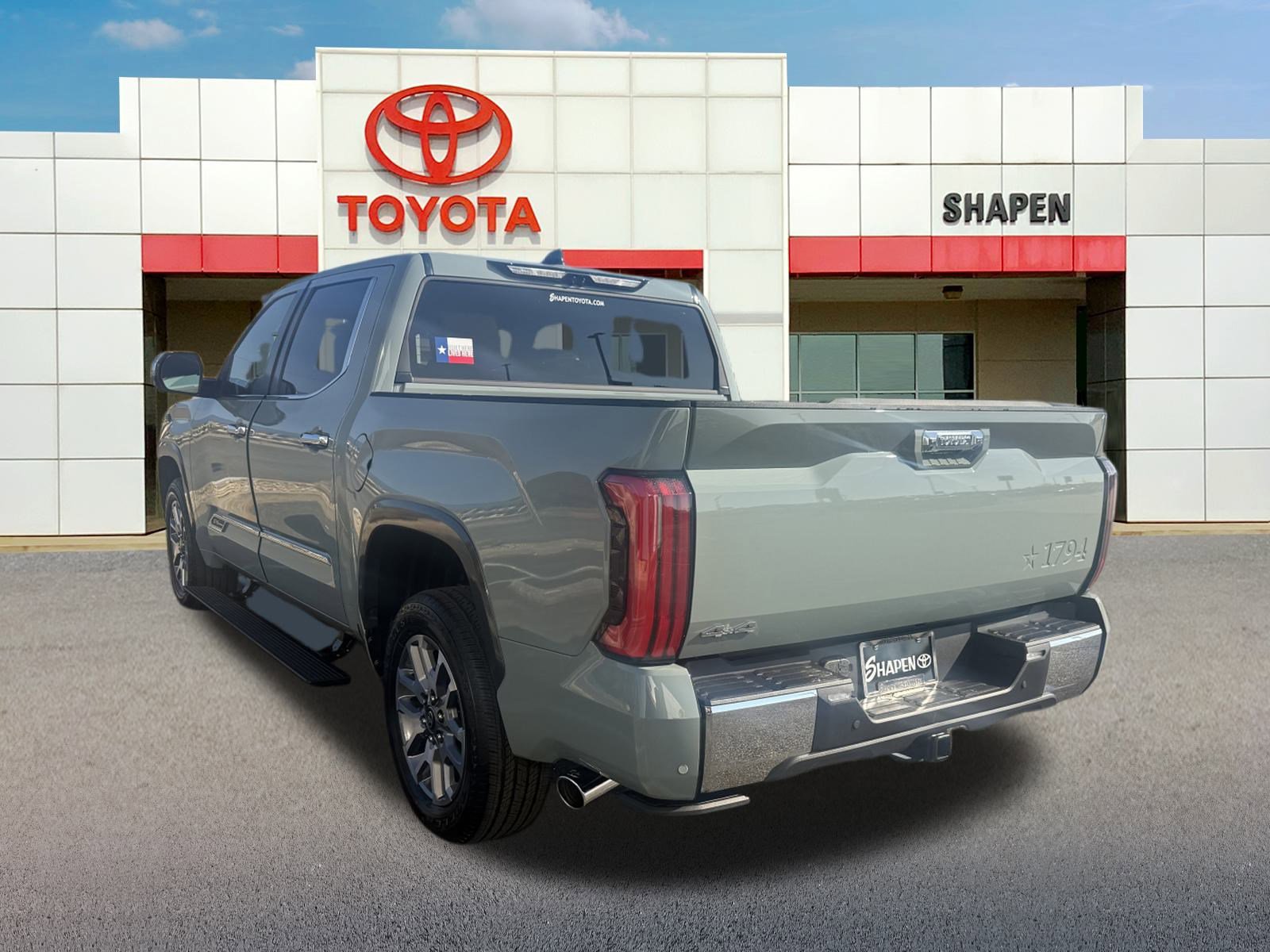 2026 Toyota Tundra 1794 Edition photo 4