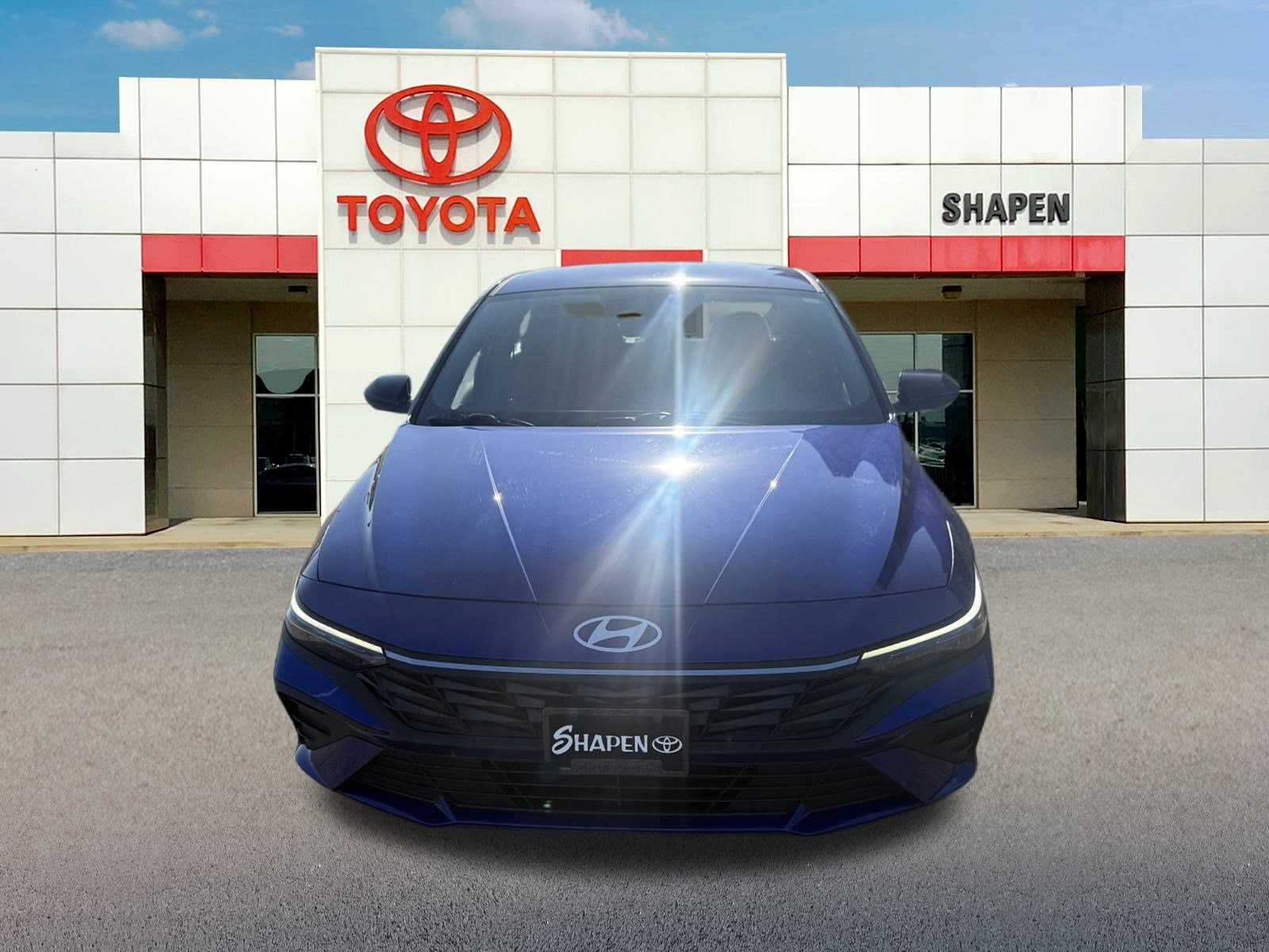 2025 Hyundai Elantra SEL - Photo 6