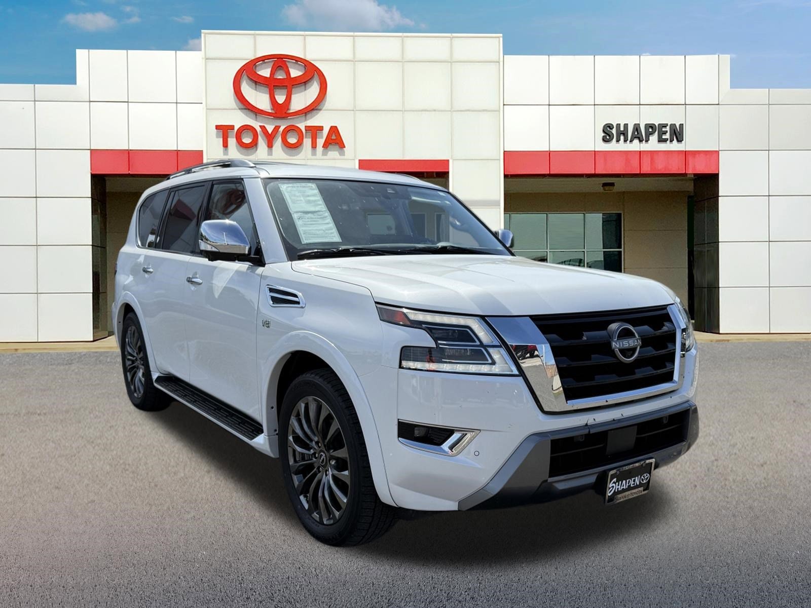 2021 Nissan Armada Platinum 4X2's photo