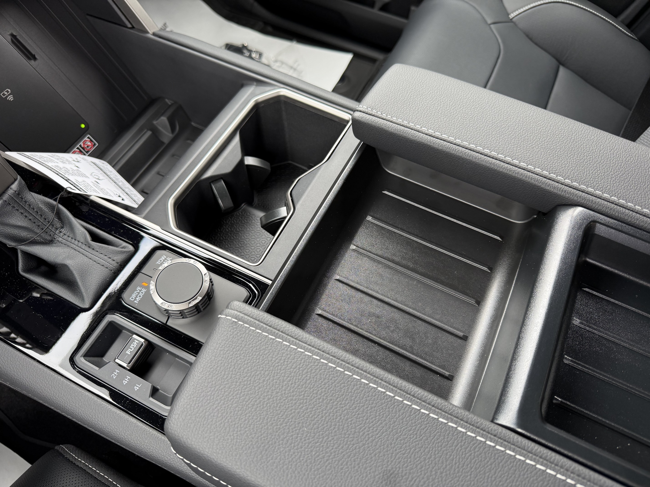 2026 Toyota Tundra Limited - Photo 18