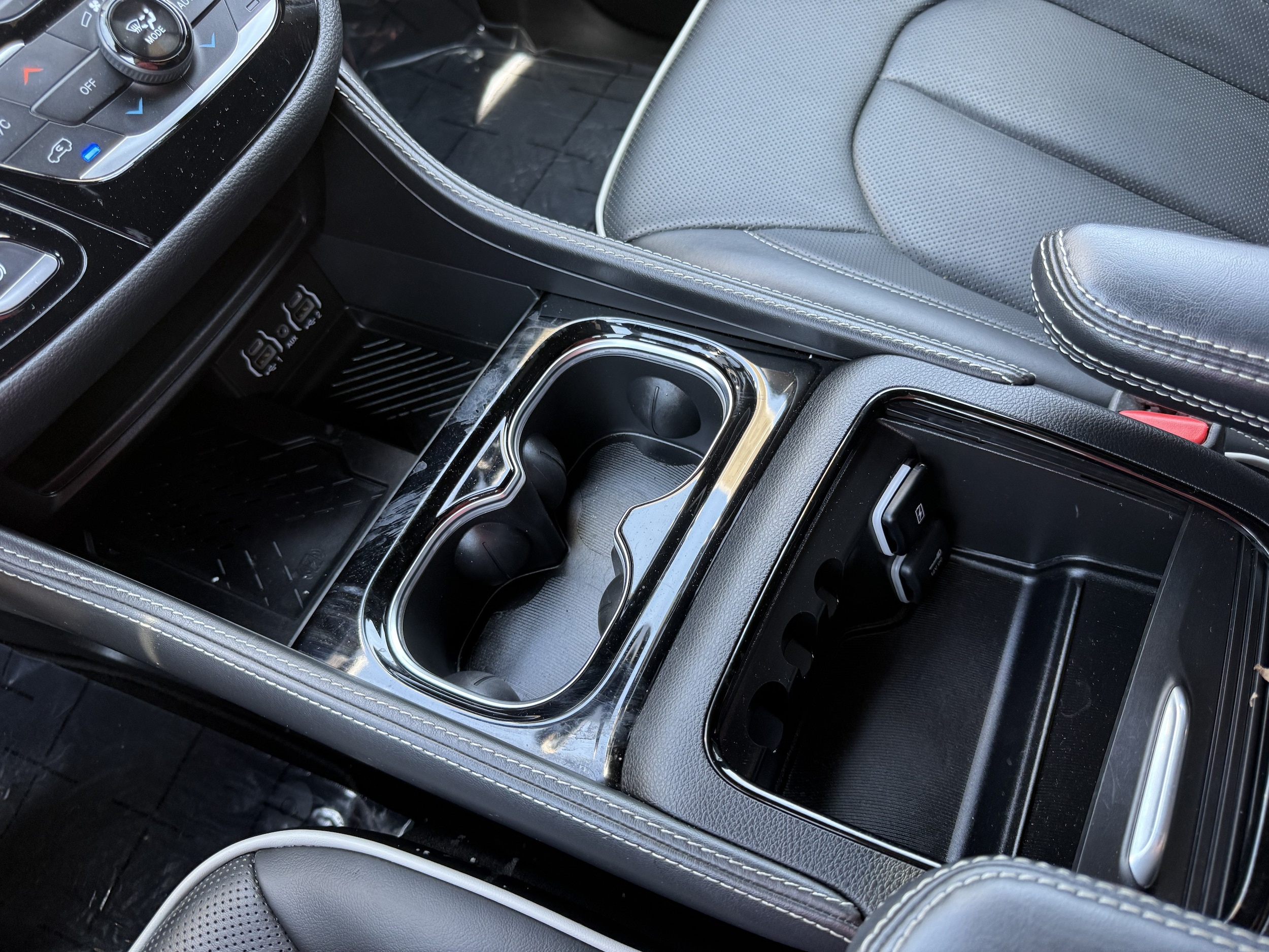2025 Chrysler Pacifica Limited - Photo 20
