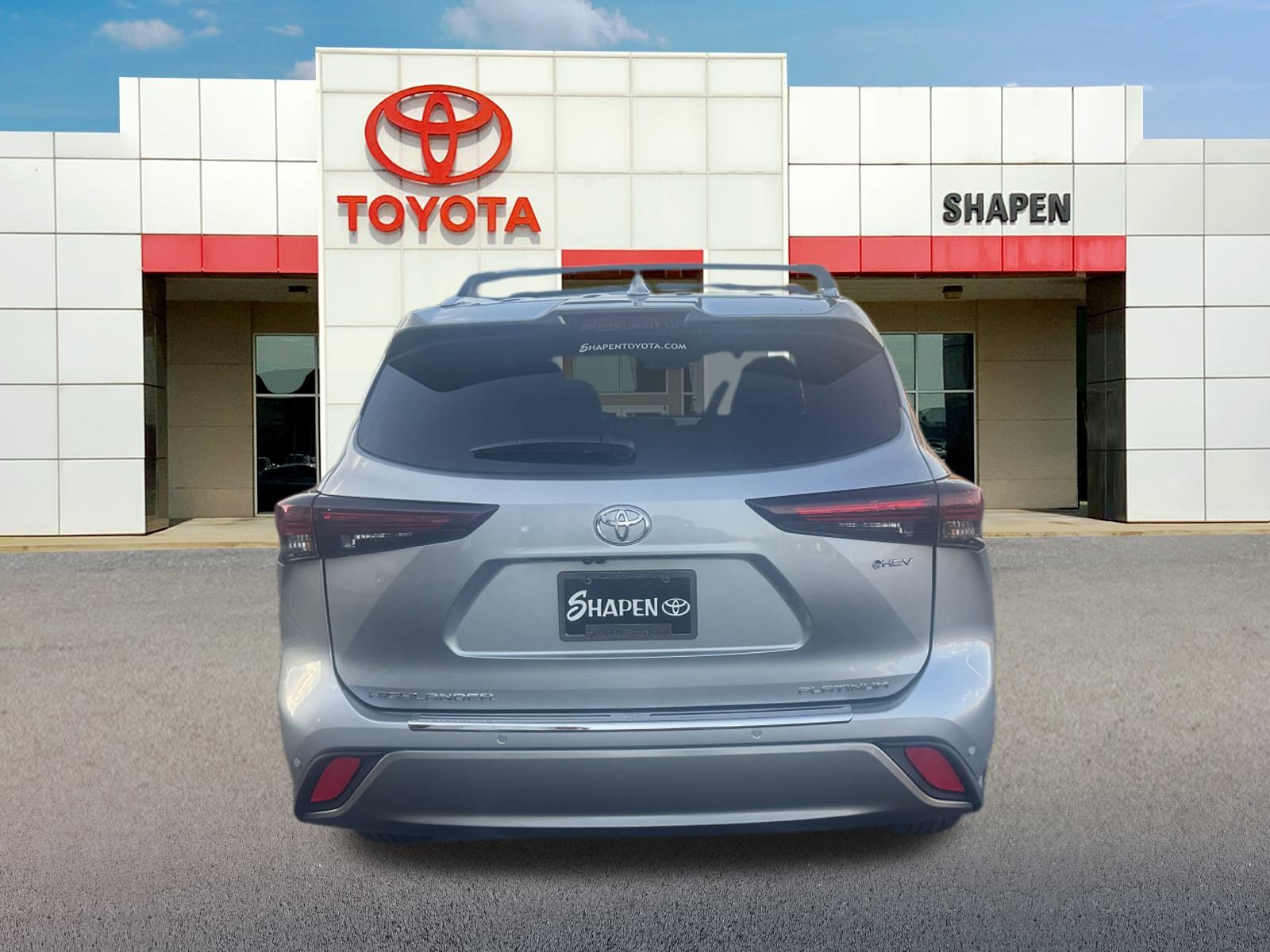2025 Toyota Highlander Hybrid Platinum photo 3