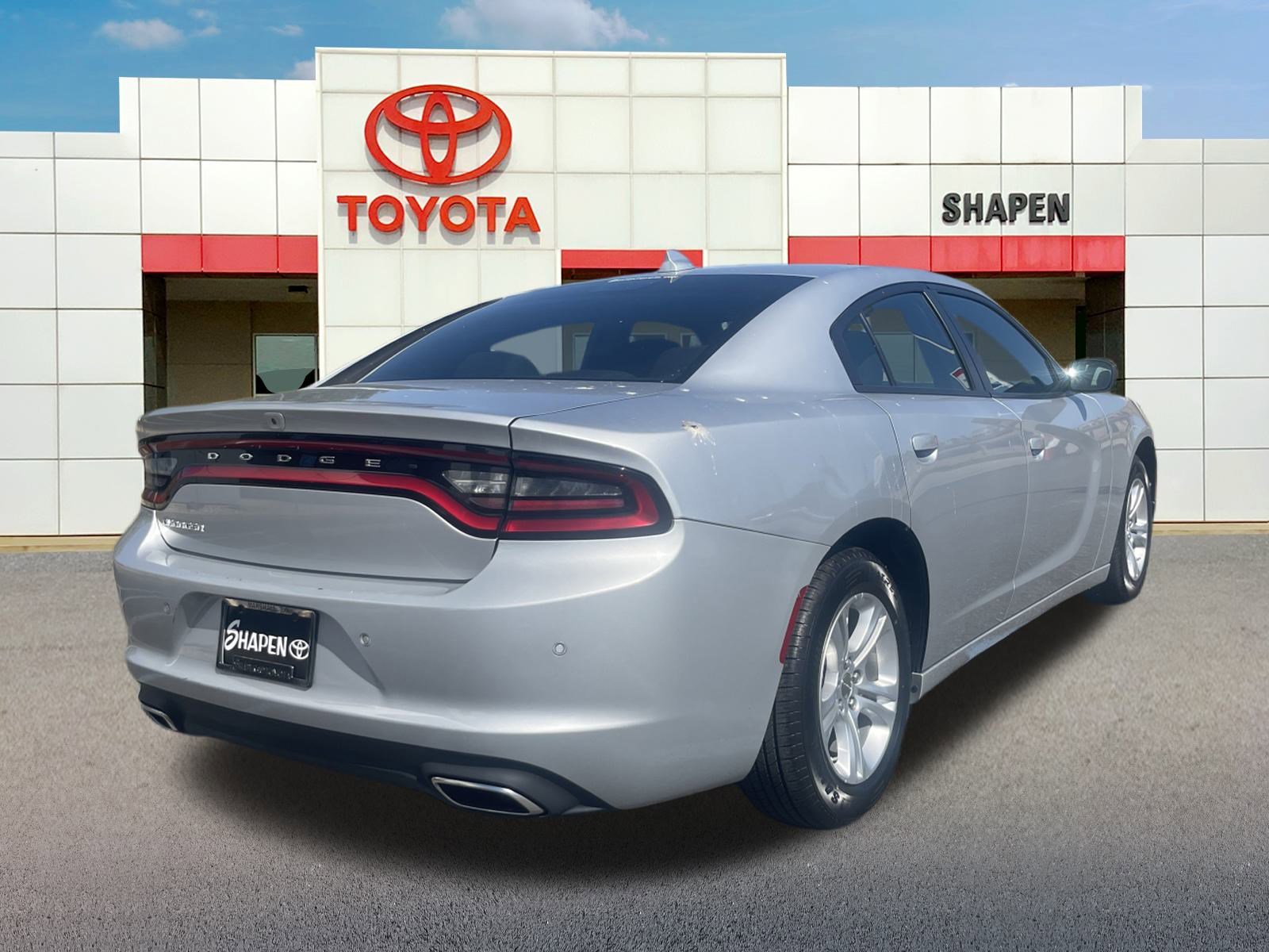 2023 Dodge Charger SXT photo 4