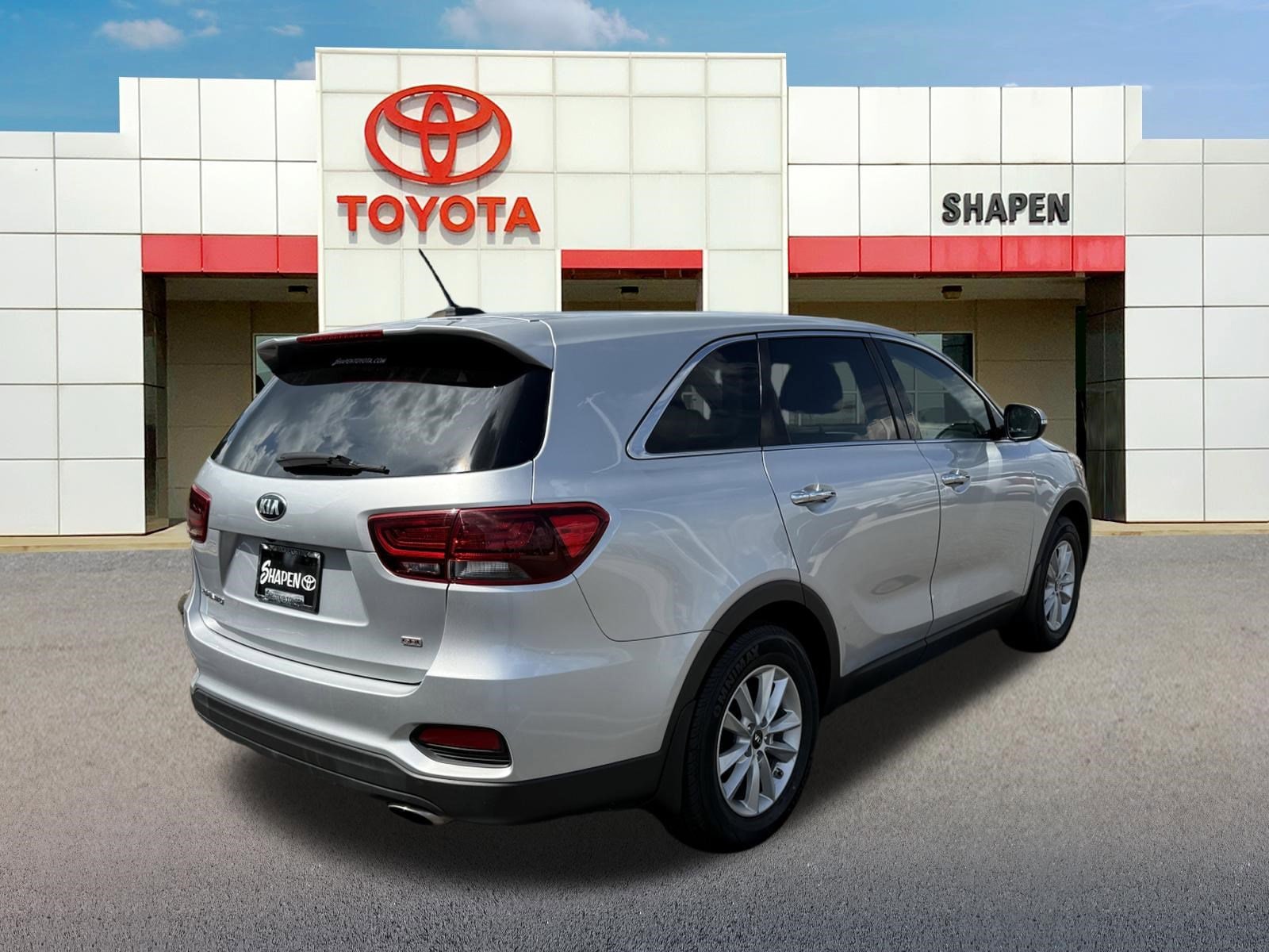 Used 2019 Kia Sorento LX with VIN 5XYPG4A32KG542322 for sale in Marshall, TX