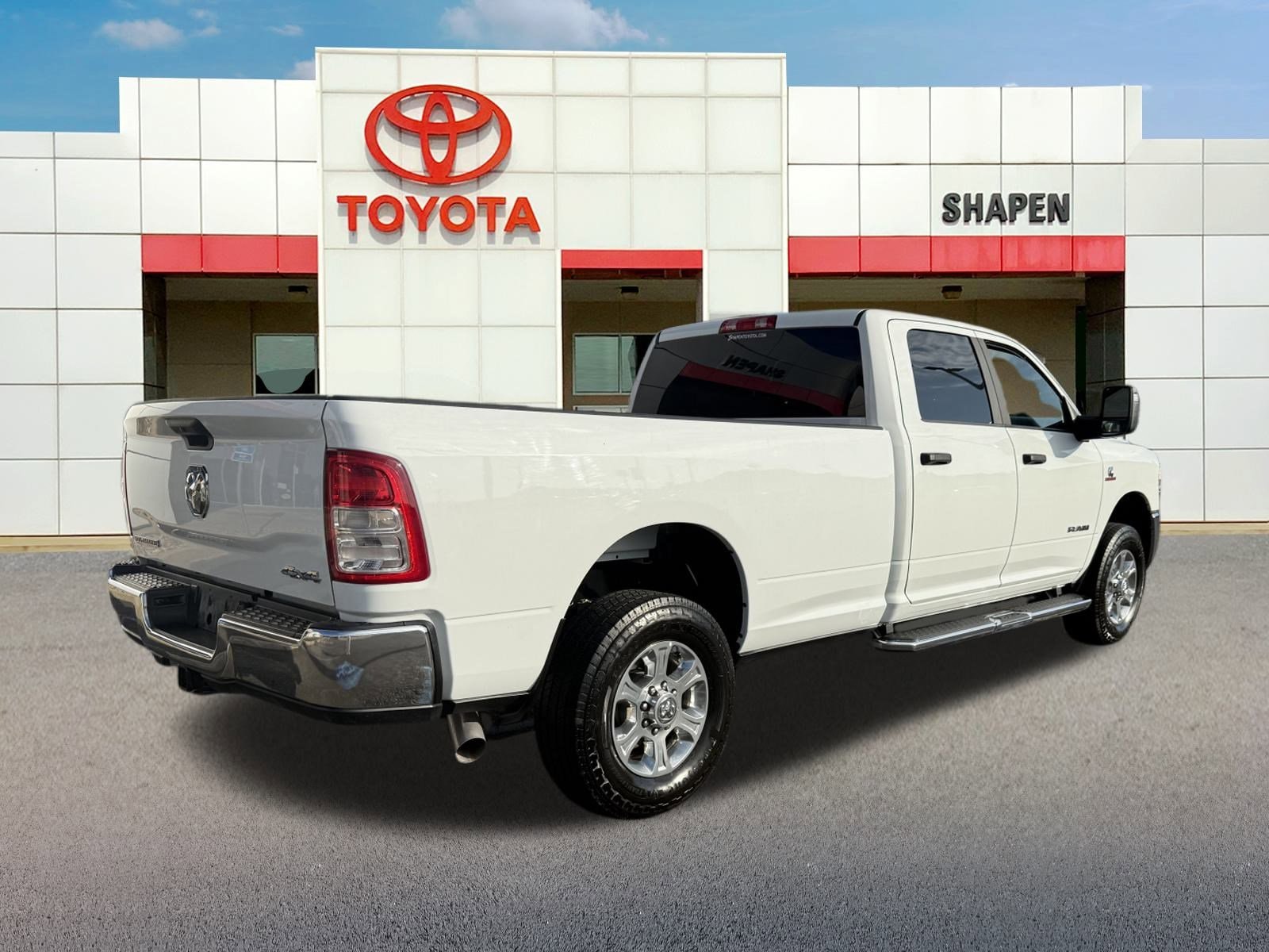 2024 Ram 3500 Big Horn photo 2