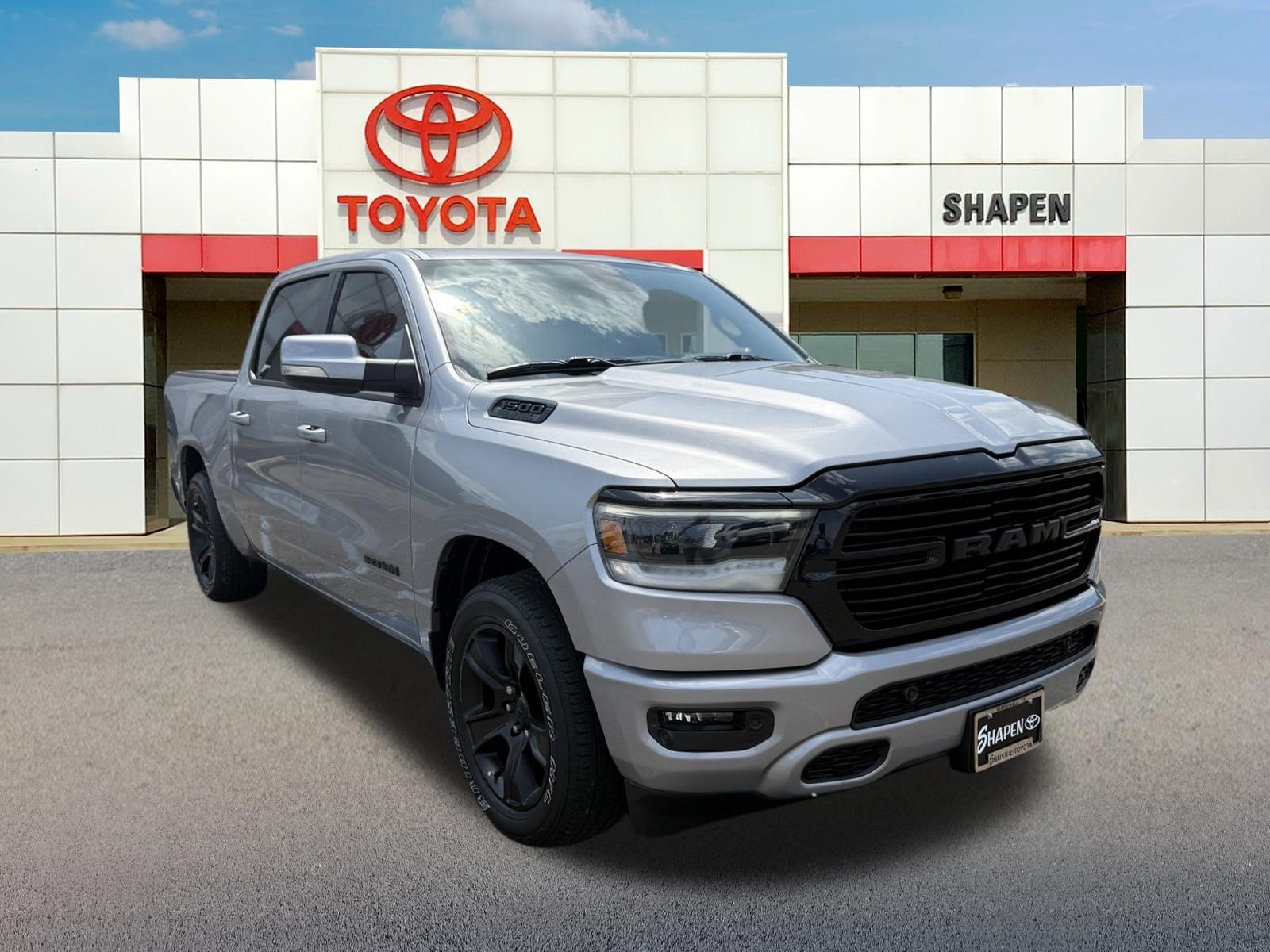 2020 RAM 1500 Big Horn/Lone Star Crew Cab 5'7's photo