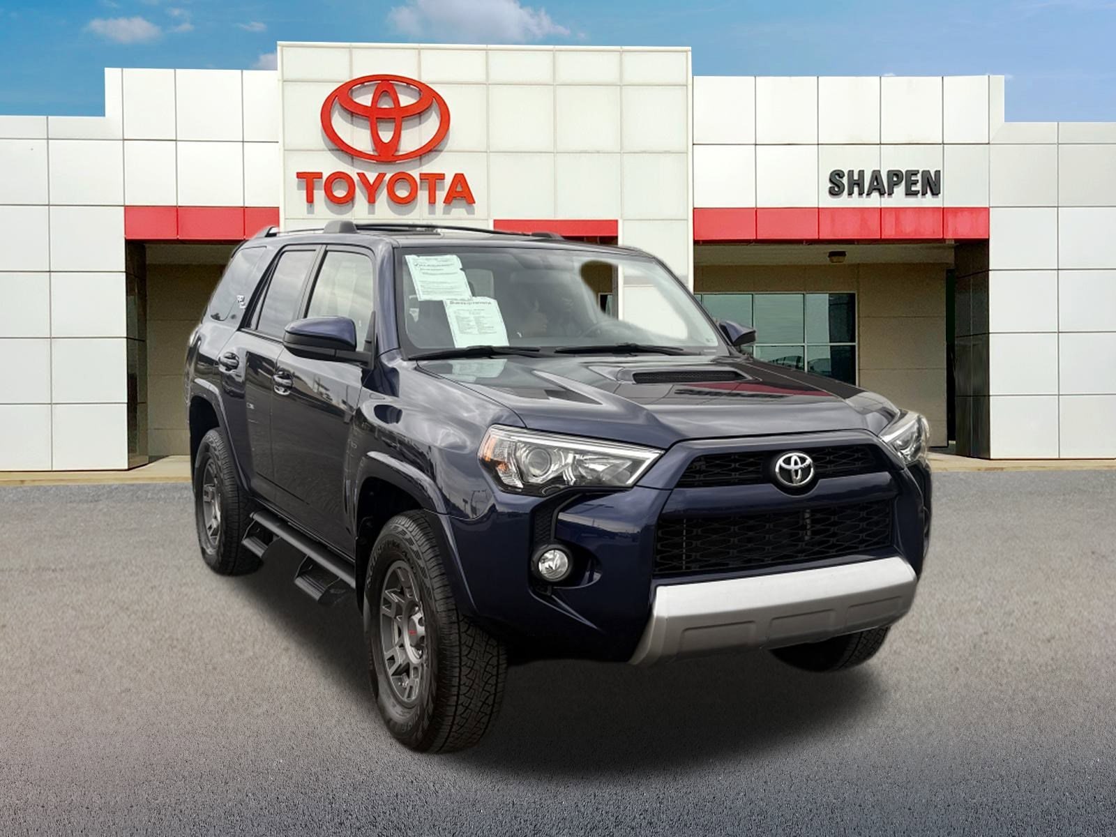 2018 Toyota 4Runner Off-Road's photo