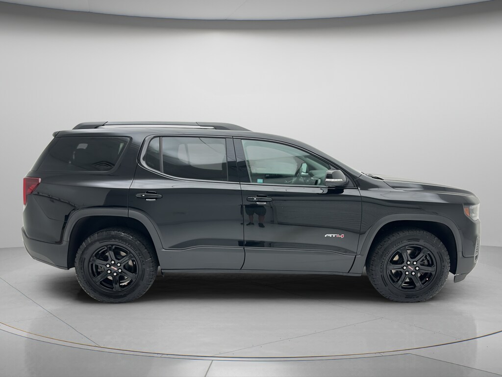 Used 2023 GMC Acadia AT4 SUV