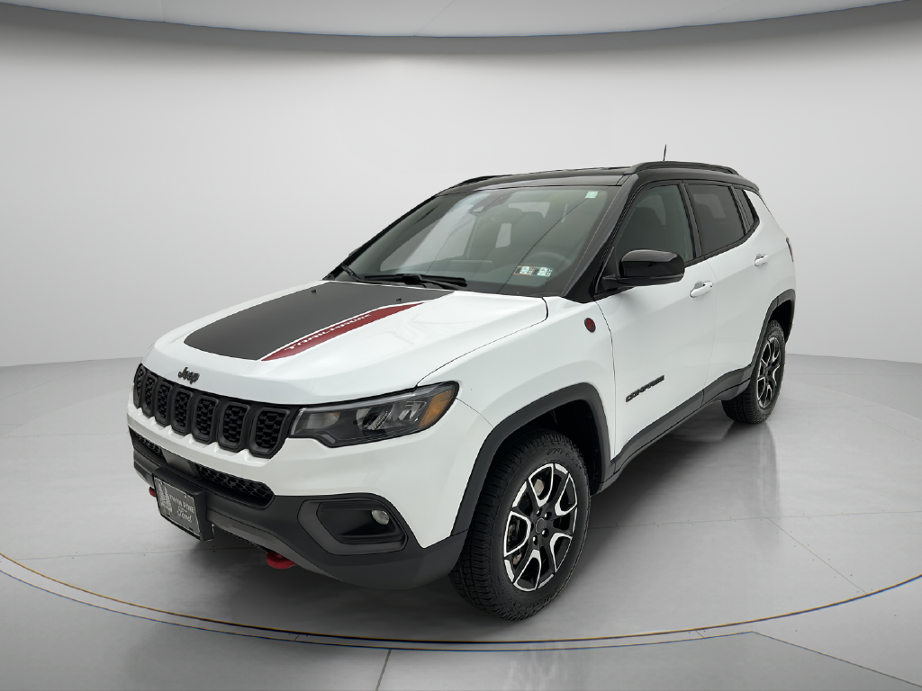 Used 2025 Jeep Compass Trailhawk SUV