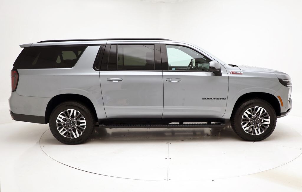 Used 2025 Chevrolet Suburban Z71 SUV