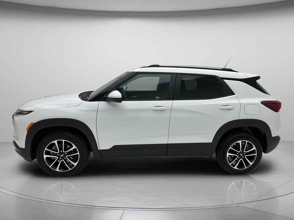 Used 2025 Chevrolet Trailblazer LT SUV