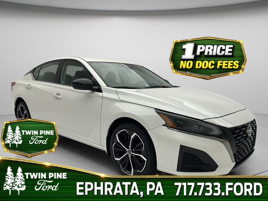 Used 2025 Nissan Altima 2.5 SR Sedan