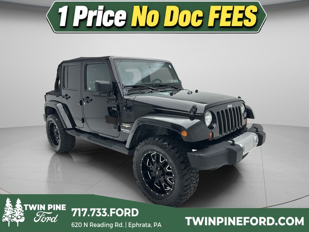 Used 2013 Jeep Wrangler Unlimited Sahara SUV