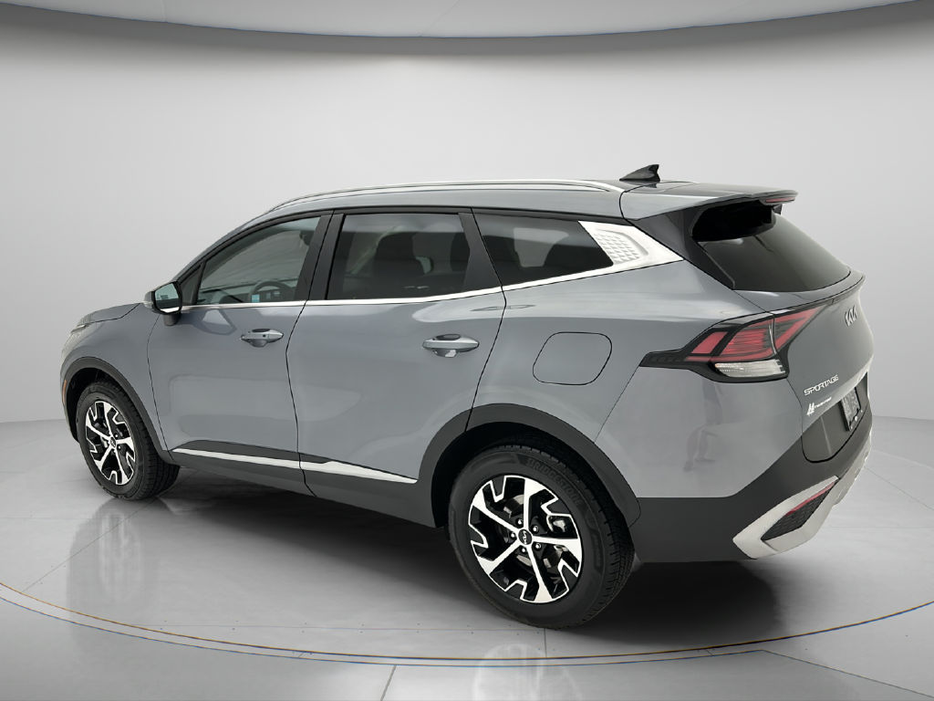 Used 2024 Kia Sportage EX SUV