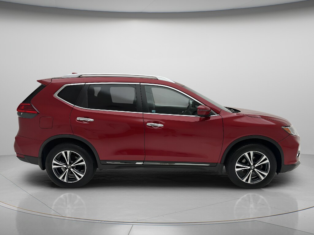 Used 2017 Nissan Rogue SL SUV