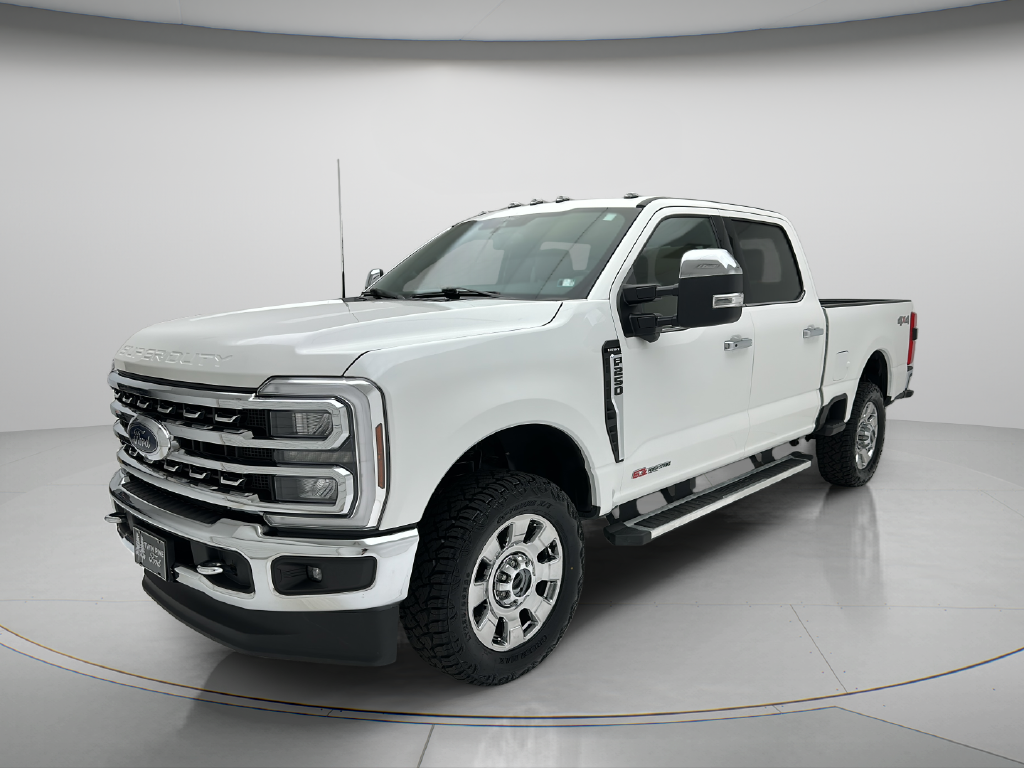 Used 2024 Ford F-250SD Lariat Truck