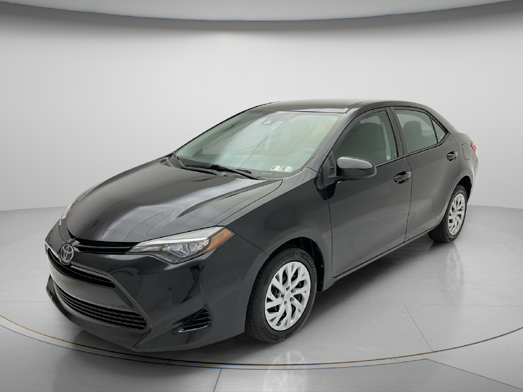 Used 2017 Toyota Corolla LE Sedan