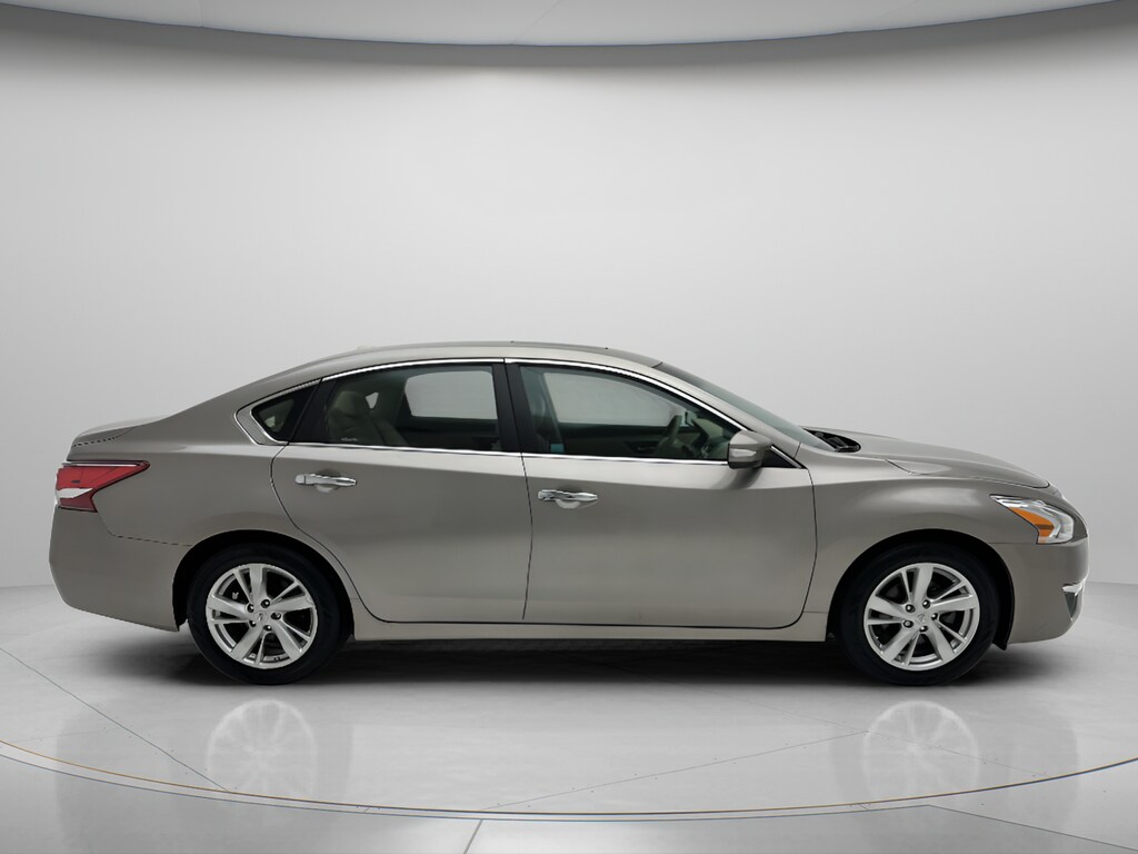 Used 2013 Nissan Altima 2.5 SL Sedan