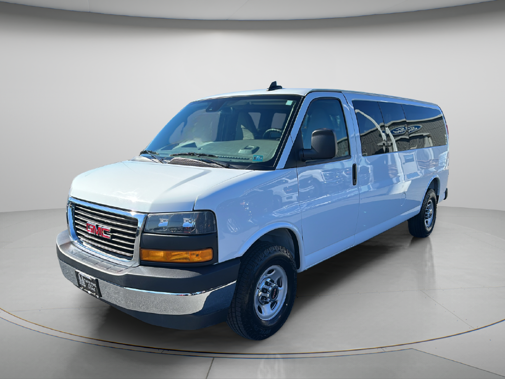 Used 2025 GMC Savana 3500 LT Minivan/Van
