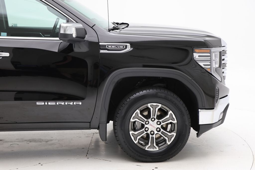 Used 2025 GMC Sierra 1500 SLT Truck
