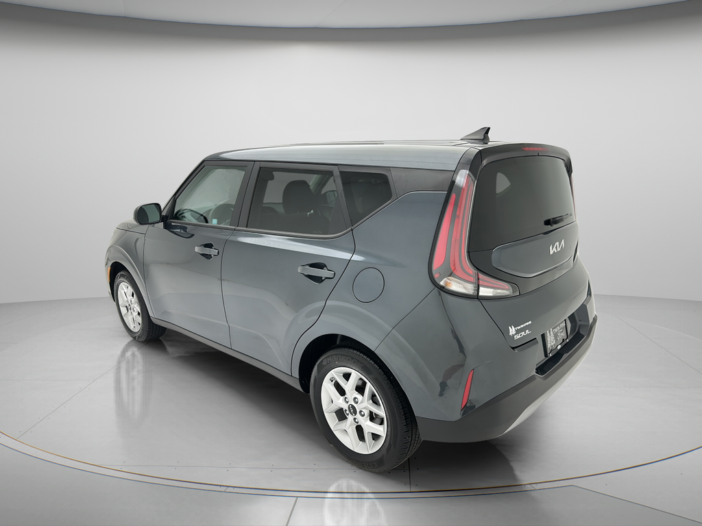 Used 2025 Kia Soul LX Hatchback