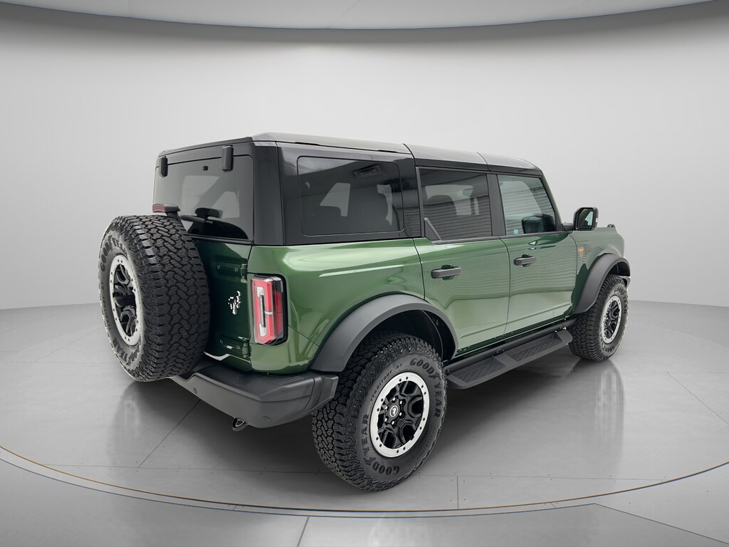 Used 2025 Ford Bronco Badlands SUV