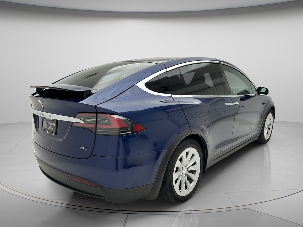 Used 2018 Tesla Model X 75D SUV