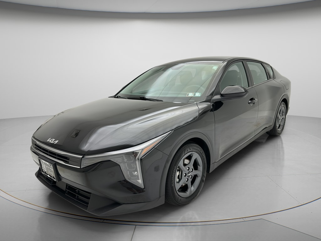 Used 2025 Kia K4 LXS Sedan
