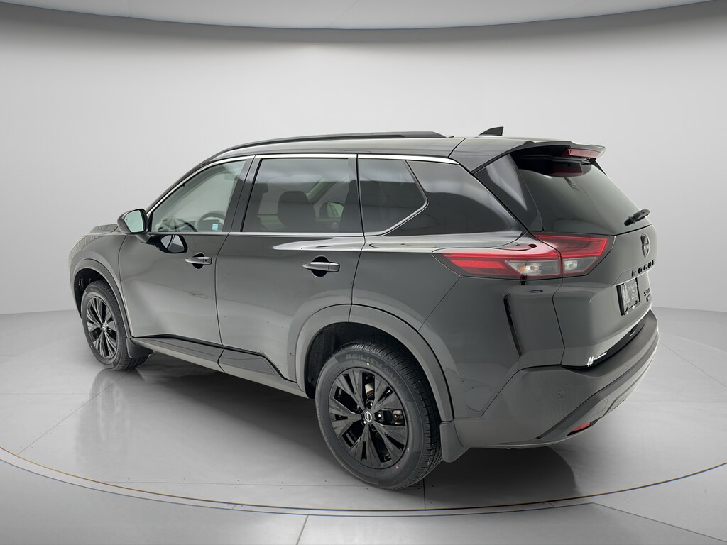 Used 2023 Nissan Rogue SV SUV