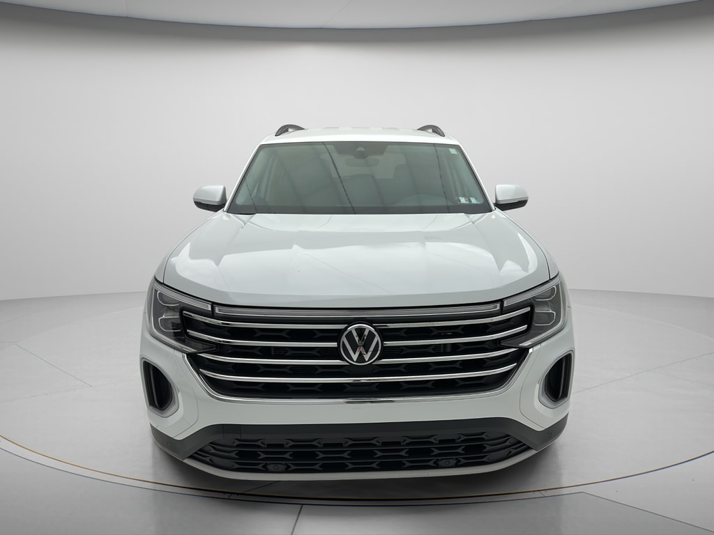 Used 2025 Volkswagen Atlas 2.0T SE w/Technology SUV