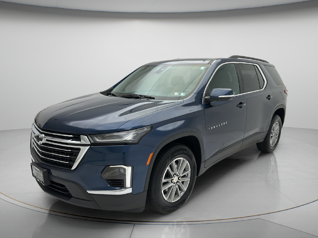 Used 2023 Chevrolet Traverse LT SUV
