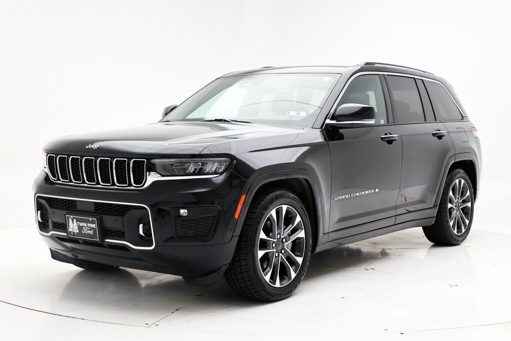 Used 2023 Jeep Grand Cherokee Overland SUV
