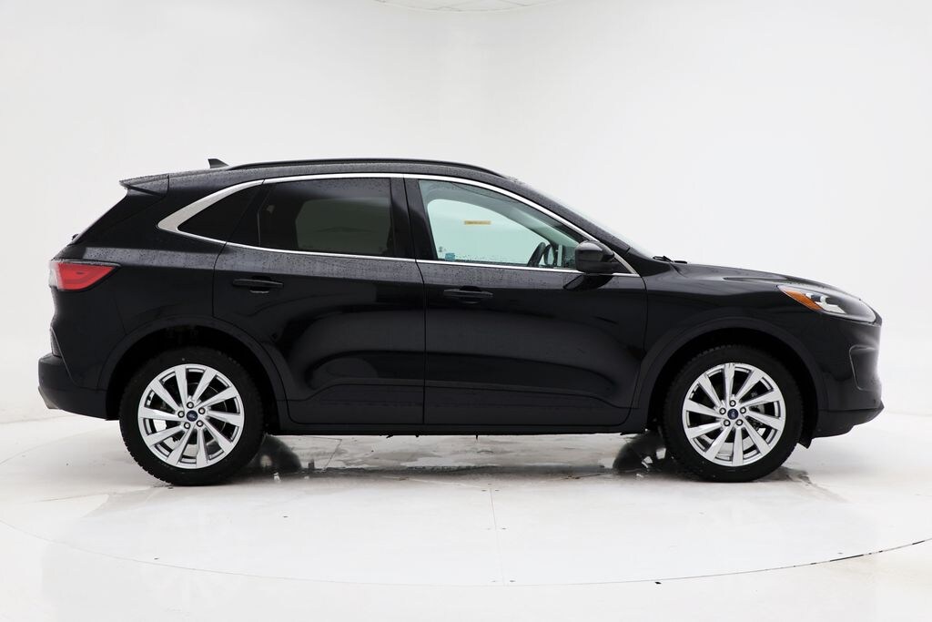 Used 2022 Ford Escape Titanium SUV