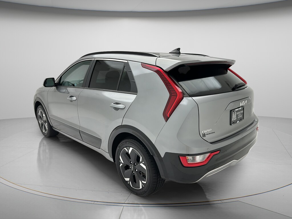 Used 2024 Kia Niro EV Wind SUV