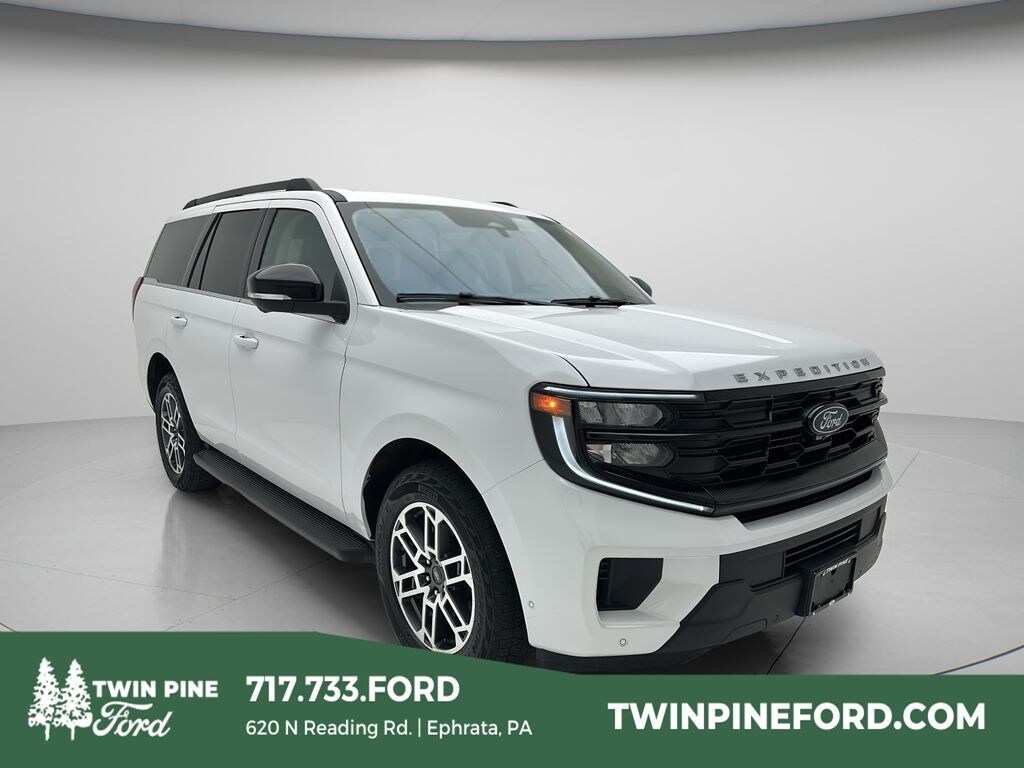 Used 2025 Ford Expedition Active SUV
