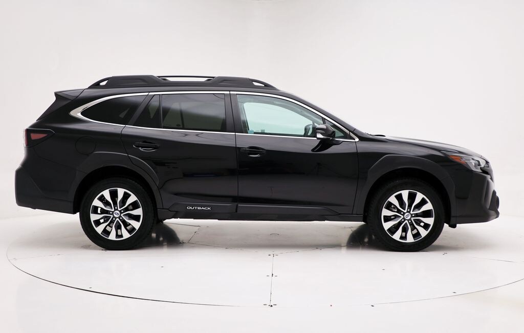 Used 2023 Subaru Outback Limited XT SUV