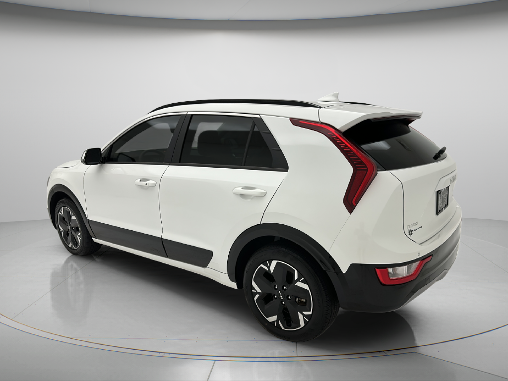 Used 2023 Kia Niro EV Wind SUV