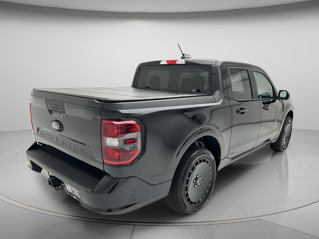 Used 2025 Ford Maverick Lobo Standard Truck