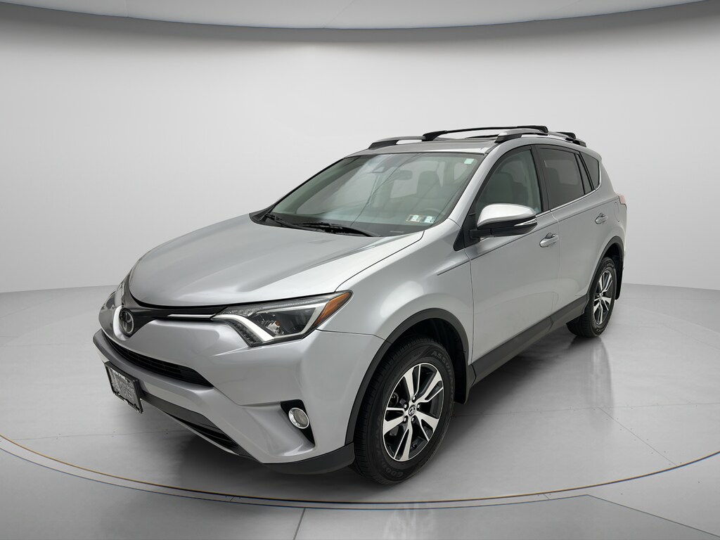 Used 2018 Toyota RAV4 XLE SUV