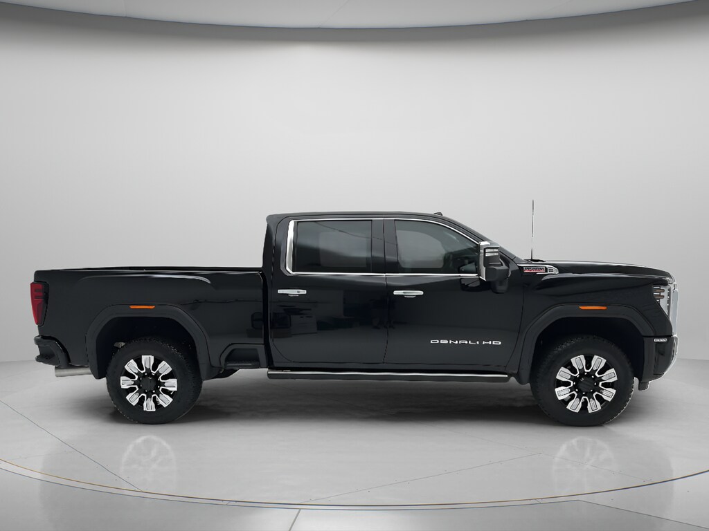 Used 2025 GMC Sierra 2500HD Denali Truck